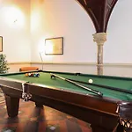The Violet Stone Cross Mansion Apartamento *