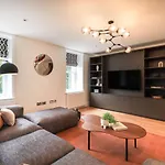Apartment The Violet Stone Cross Mansion