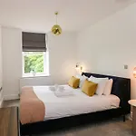 Apartment The Violet Stone Cross Mansion *